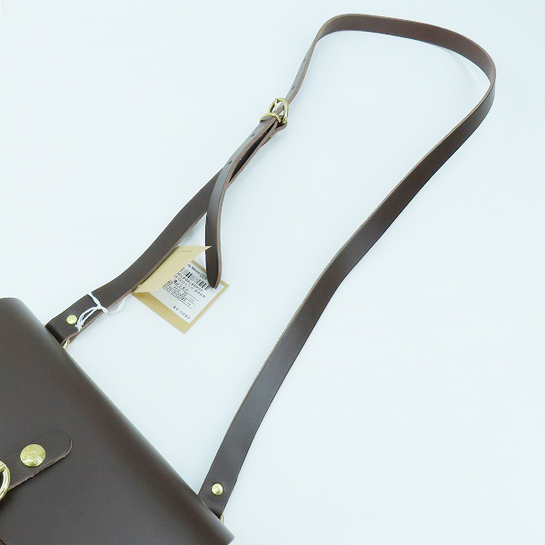 実際に弊社で買取させて頂いた【未使用】IL BISONTE/イルビゾンテ クロス ボディバッグ/ショルダーバッグ 54223-0-5210/9の画像 3枚目