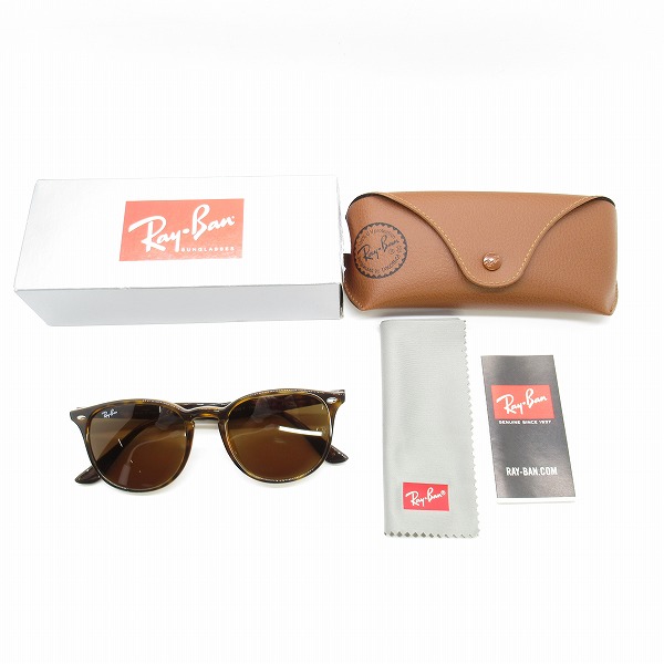 実際に弊社で買取させて頂いたRay-Ban/レイバン ウェリントン型 サングラス/アイウェア RB4259-F 710の画像 9枚目