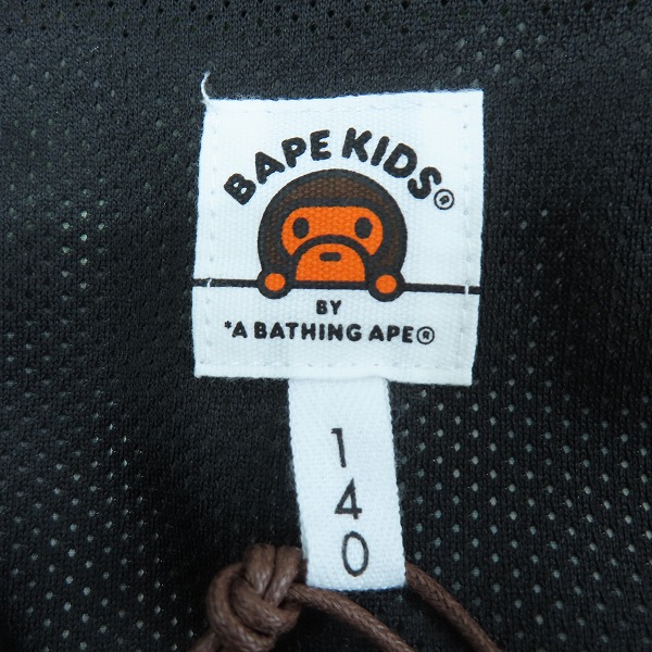 実際に弊社で買取させて頂いた 【未使用】A BATHING APE/アベイジングエイプ KID SABC CAMO MILO HOODIE JACKET/BEACH SHORTS/セットアップ 子供服/140の画像 2枚目