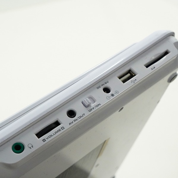 実際に弊社で買取させて頂いたYto P92C ライトパープル ポータブルDVDプレーヤー 動作確認済みの画像 5枚目