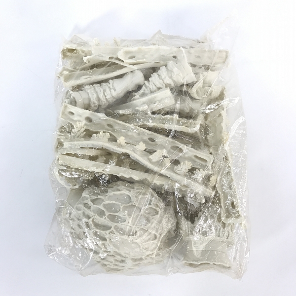 実際に弊社で買取させて頂いた【未組立】KAIYODO/海洋堂 ガラモン ガラダマモンスター 1/100 硬質ソフトビニール ガレージキットの画像 2枚目