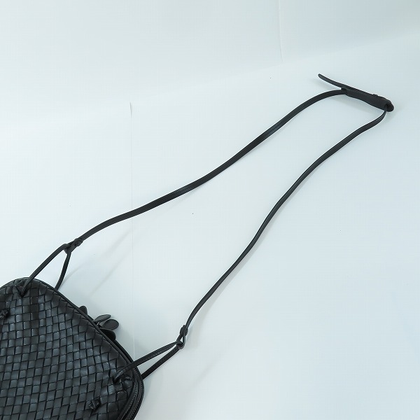 実際に弊社で買取させて頂いたBOTTEGA VENETA/ボッテガヴェネタ イントレチャート ショルダーバッグの画像 2枚目