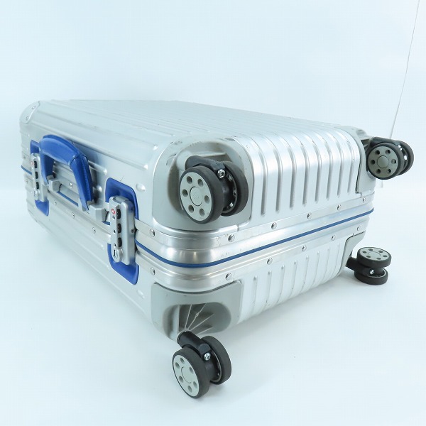 実際に弊社で買取させて頂いたRIMOWA/リモワ キャビンツイスト キャリーバッグ/スーツケース シルバー 925.90.04/35Lの画像 2枚目