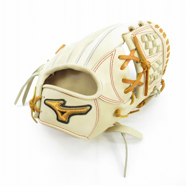 実際に弊社で買取させて頂いたMIZUNO/ミズノ ミズノプロClassic  軟式グローブ 軟式用内野手用 1AJGR30013/9の画像 0枚目