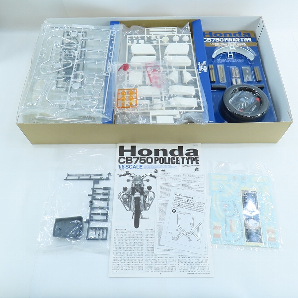 実際に弊社で買取させて頂いた【未組み立て/パーツ欠品】TAMIYA/タミヤ 1/6 HONDA CB750 POLICE TYPE/ポリスタイプ プラモデルの画像 7枚目