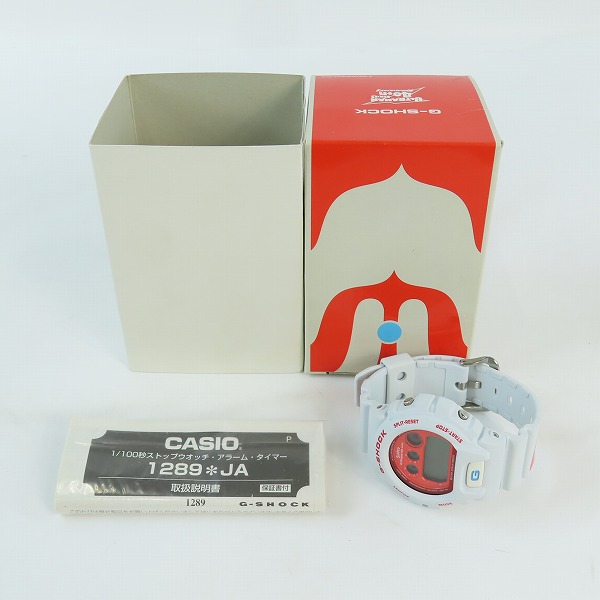 実際に弊社で買取させて頂いたG-SHOCK/G-ショック ウルトラマン誕生40周年記念 DW-6900FS【動作未確認】の画像 9枚目