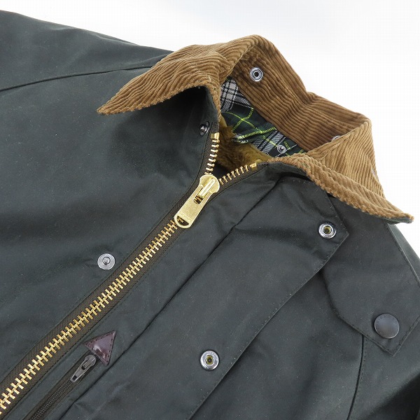 実際に弊社で買取させて頂いたBarbour × BEAMS F/バブアー × ビームス 別注 45周年 BEAUFORT T/ビューフォート オイルド ジャケット ライナー付き/36の画像 5枚目