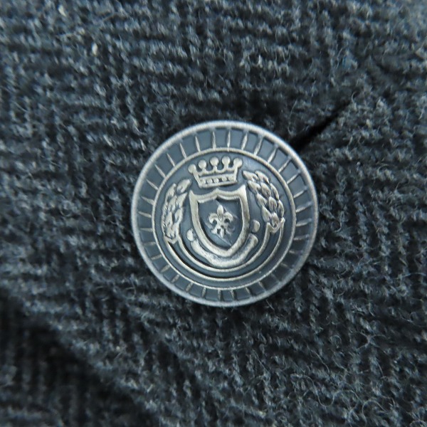 実際に弊社で買取させて頂いたNO.ID/ノーアイディー 裏地ボルドー 装飾ボタン コート ダークグレーの画像 3枚目