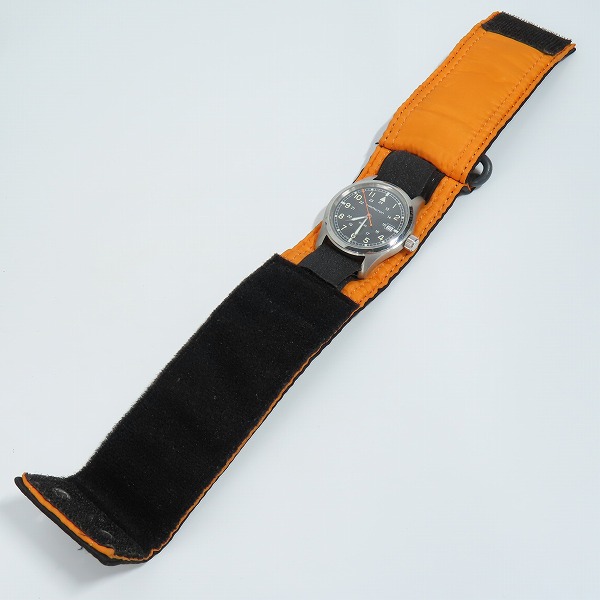 実際に弊社で買取させて頂いたHAMILTON×PORTER/ハミルトン×ポーター 77th/77周記念/カーキ フィールド 自動巻腕時計 H704450の画像 6枚目