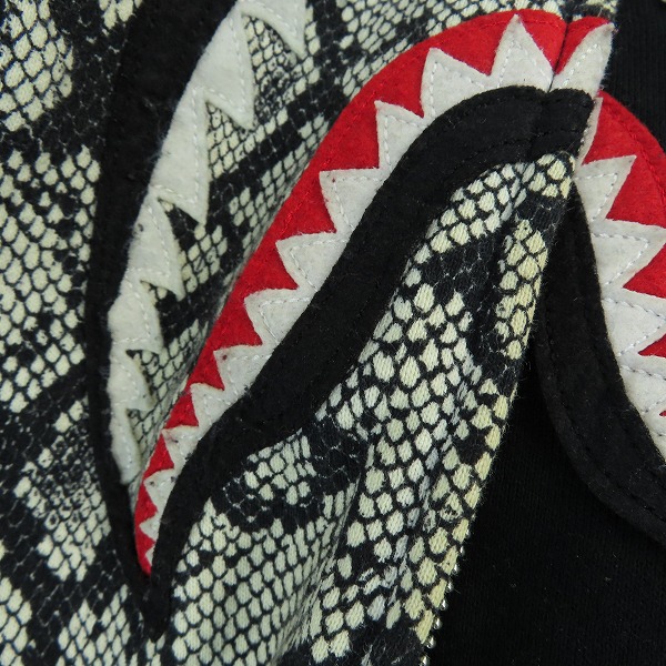 実際に弊社で買取させて頂いたA BATHING APE/アベイシングエイプ WGM SHARK FULL ZIP HOODIE/シャーク タイガー パーカー/XXLの画像 8枚目