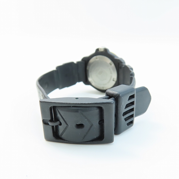 実際に弊社で買取させて頂いたTAG HEUER/タグホイヤー フォーミュラ1 ラバーベルト 腕時計 380.508 【動作未確認】の画像 2枚目