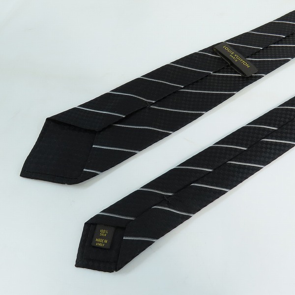 実際に弊社で買取させて頂いたLOUIS VUITTON/ルイヴィトン シルク ストライプ ネクタイ ブラックの画像 2枚目