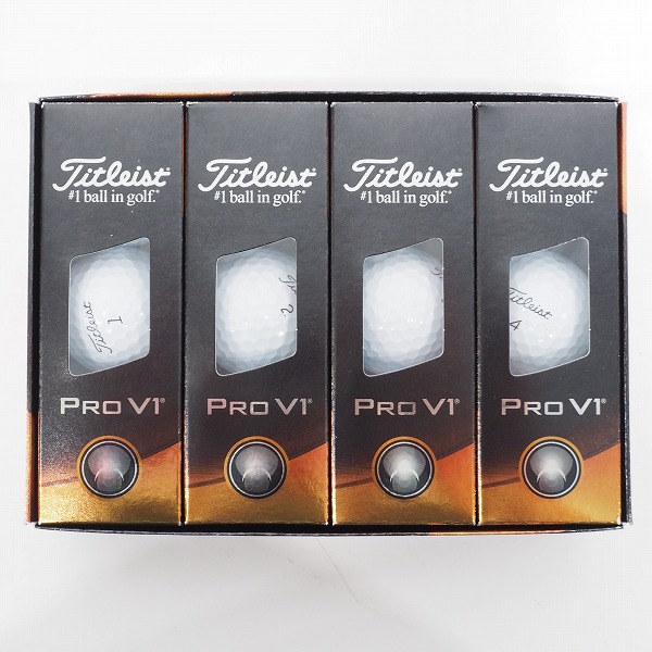 実際に弊社で買取させて頂いた【未使用/オウンネーム】Titleist/タイトリスト PRO V1 ゴルフボール ホワイト 1ダース