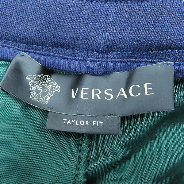 実際に弊社で買取させて頂いたVERSACE/ヴェルサーチ メデューサ ロゴ トラック パンツ A84841/Sの画像 2枚目