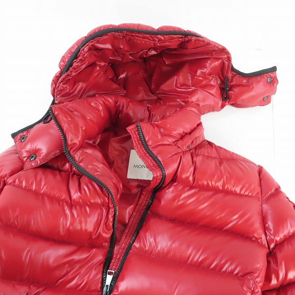 実際に弊社で買取させて頂いた【JPタグ】MONCLER/モンクレール BADY/バディ ダウンジャケット E20934685805 68950/1の画像 2枚目