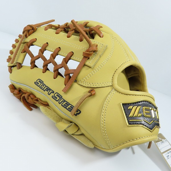 実際に弊社で買取させて頂いた【未使用】ZETT/ゼット FINECatch SMUカラー 軟式/オールラウンド グローブ BRGB35430