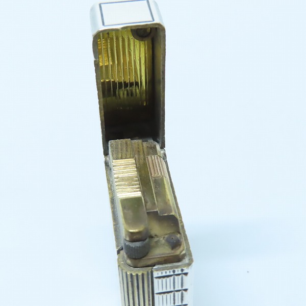 実際に弊社で買取させて頂いたS.T.Dupont/デュポン LIGNE1/ライン1  ガスライターの画像 4枚目