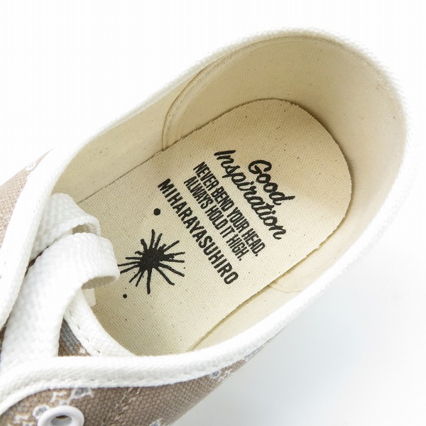 実際に弊社で買取させて頂いた【未使用】MIHARAYASUHIRO/ミハラヤスヒロ ローカットスニーカー ペイズリー柄 333539/25の画像 4枚目