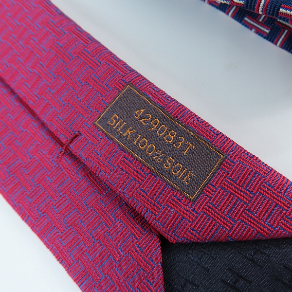 実際に弊社で買取させて頂いたHERMES/エルメス 総柄 シルク ネクタイ の画像 2枚目