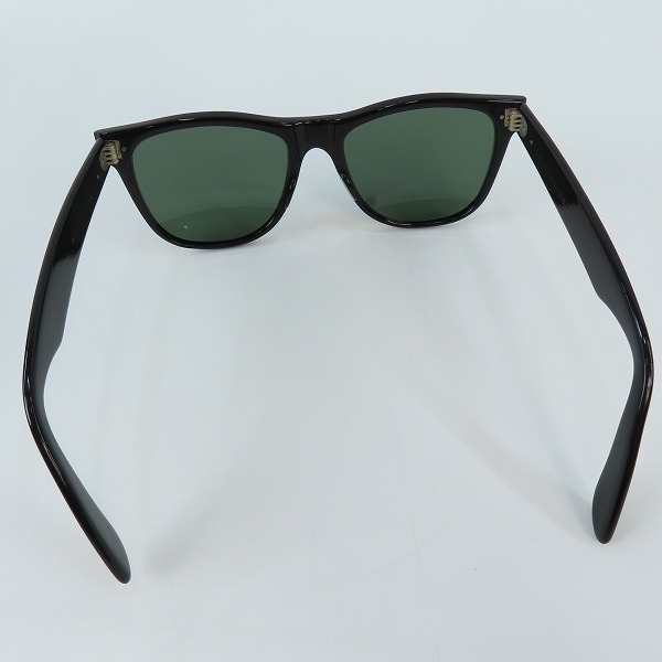 実際に弊社で買取させて頂いたRay-Ban/レイバン B&L/ボシュロム社製 WAYFARER II ウェイファーラー2 サングラスの画像 2枚目