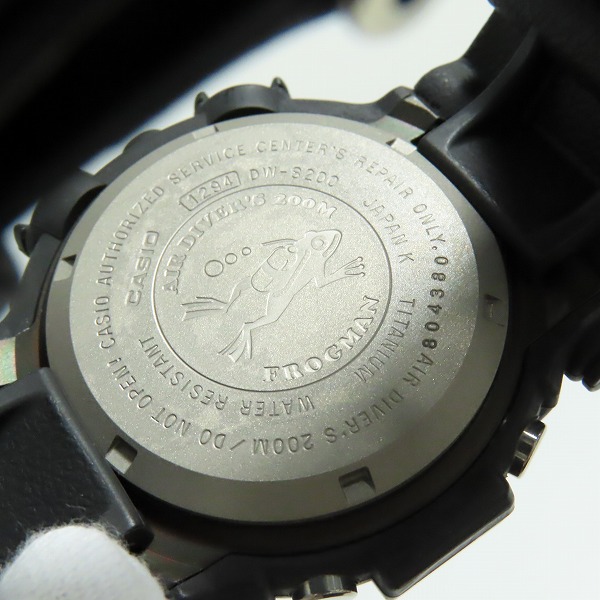 実際に弊社で買取させて頂いたG-SHOCK/Gショック FROGMAN MEN IN BLACK 2 フロッグマン DW-8200BM-1T【動作未確認】の画像 3枚目