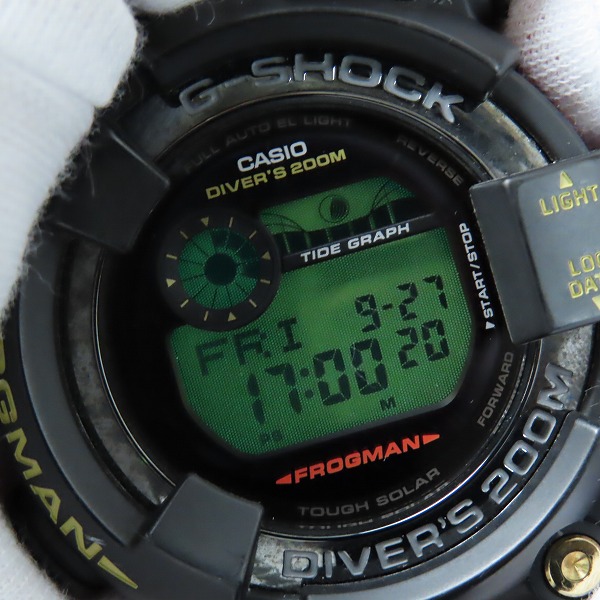 実際に弊社で買取させて頂いたG-SHOCK/Gショック 35周年 FROGMAN/フロッグマン タフソーラー GF-8235D-1BJRの画像 4枚目