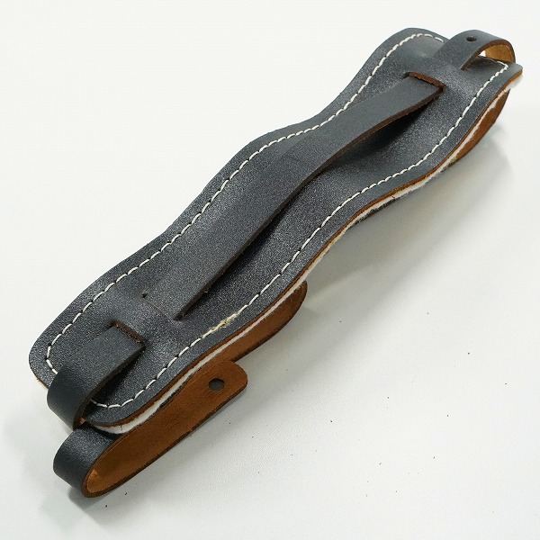 実際に弊社で買取させて頂いた【ノーブランド扱い】 MADE IN USA レザー ストラップ ギターストラップ ベースストラップ ブラック