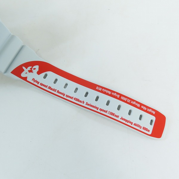 実際に弊社で買取させて頂いたG-SHOCK/G-ショック ウルトラマン誕生40周年記念 DW-6900FS【動作未確認】の画像 5枚目