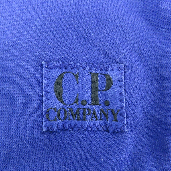 実際に弊社で買取させて頂いた【難有り】C.P. COMPANY/C.P. カンパニー ロゴパッチ 長袖Tシャツ 52182850/XLの画像 4枚目