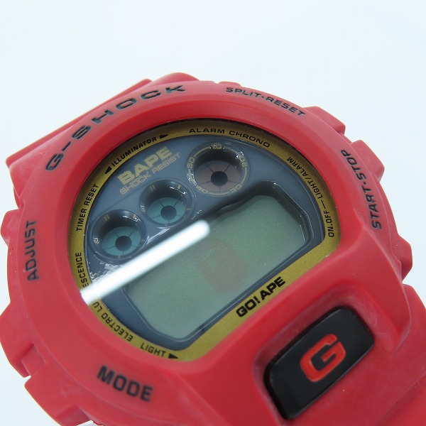 実際に弊社で買取させて頂いたG-SHOCK×A BATHING APE/Gショック×エイプ コラボ/2000本限定 三つ目/赤 DW-6900【動作未確認】の画像 4枚目