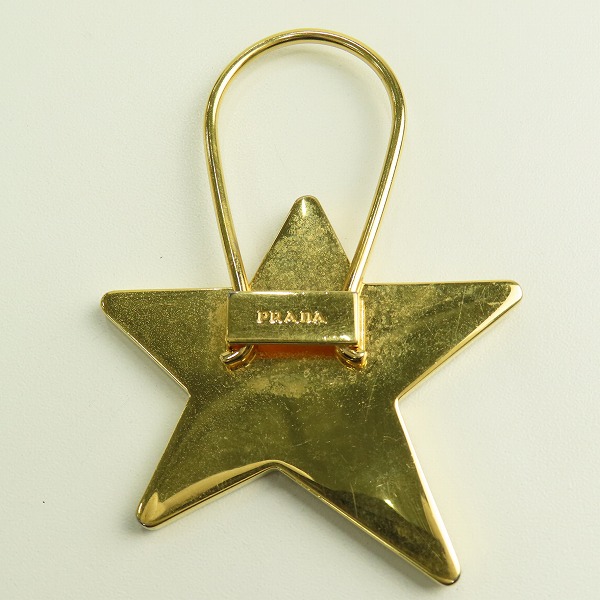 実際に弊社で買取させて頂いたPRADA/プラダ 星型 キーリング 1PP049 の画像 2枚目