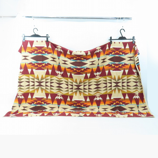 実際に弊社で買取させて頂いたPENDLETON/ペンドルトン OVERSIZED JACQUARD TOWELSブランケット/タオルケット XB233-55164の画像 1枚目