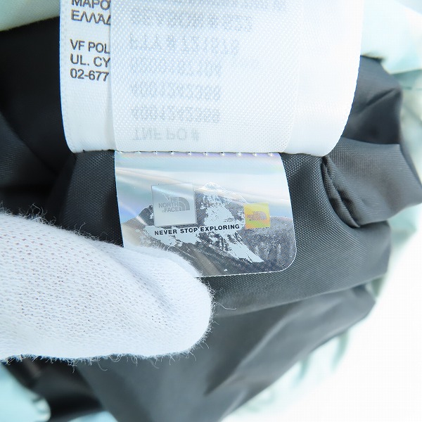 実際に弊社で買取させて頂いたTHE NORTH FACE×KAWS/ノースフェイス×カウズ 22SS Retro 1986 Mountain Jacket NF0A7WLW/Sの画像 4枚目