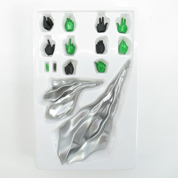 実際に弊社で買取させて頂いたBANDAI/バンダイスピリッツ S.H.Figuarts 真骨彫製法 仮面ライダーW サイクロンジョーカー フィギュアの画像 4枚目