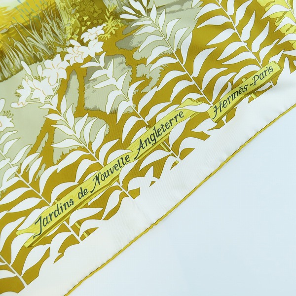 実際に弊社で買取させて頂いたHERMES/エルメス カレ90 ニューイングランドの庭 シルク大判スカーフの画像 2枚目