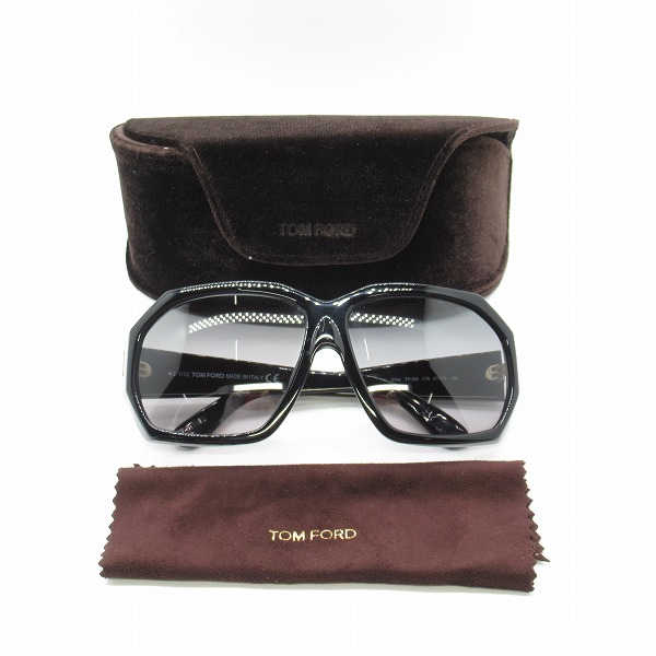 実際に弊社で買取させて頂いたTOM FORD/トムフォード Elise サングラス/アイウェア TF266 01Bの画像 9枚目