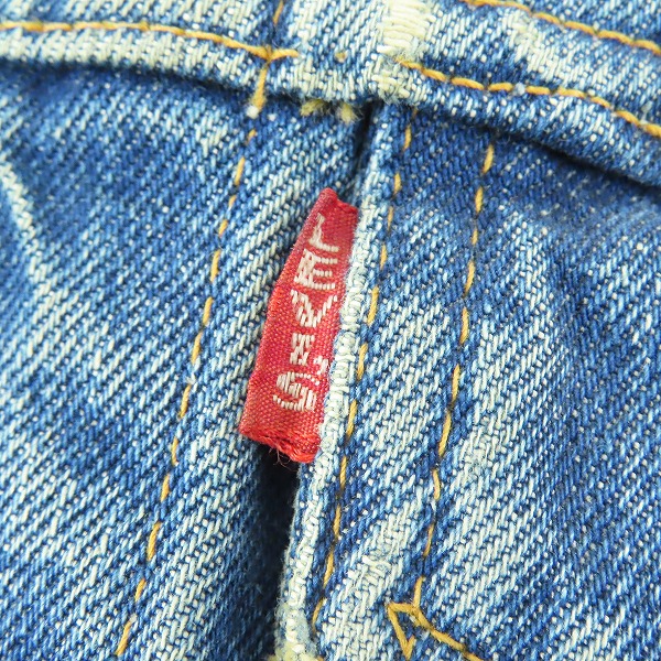 実際に弊社で買取させて頂いたLEVIS/リーバイス ビンテージ デニムジャケット ボタン裏刻印525 ビッグEの画像 3枚目