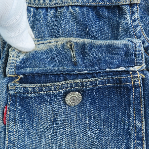 実際に弊社で買取させて頂いたLevi's/リーバイス ボタン裏17刻印 ヴィンテージ デニムジャケット Gジャンの画像 4枚目