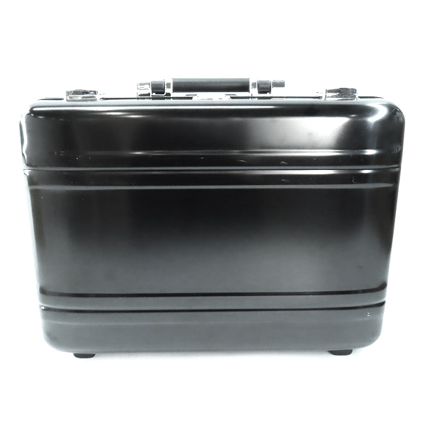 実際に弊社で買取させて頂いたZERO HALLIBURTON/ゼロハリバートン ダイヤルロック式 ポリカーボネイト アタッシュケース レザー ブラック