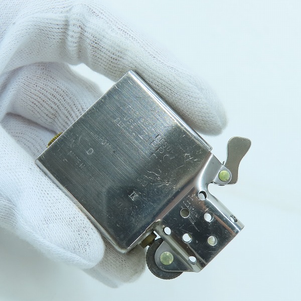 実際に弊社で買取させて頂いたZIPPO/ジッポー HARLEY-DAVIDSON/ハーレーダビッドソン EVOLUTION/エヴォリューション Vツインエンジン メタルの画像 5枚目