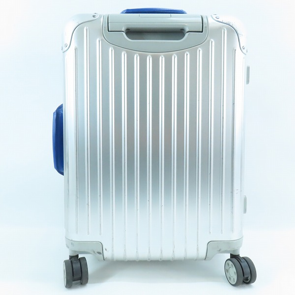 実際に弊社で買取させて頂いたRIMOWA/リモワ キャビンツイスト キャリーバッグ/スーツケース シルバー 925.90.04/35Lの画像 1枚目