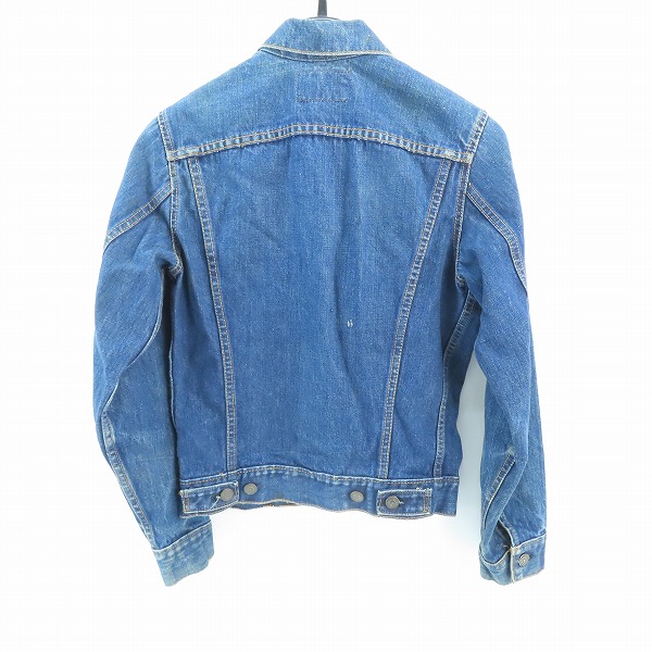 実際に弊社で買取させて頂いたLEVI'S/リーバイス ヴィンテージ 70505 ビッグE 不均等V 刻印526 デニムジャケットの画像 1枚目