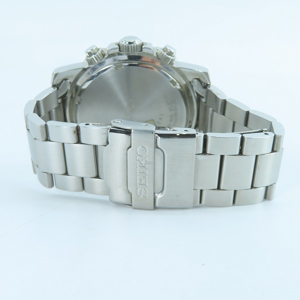 実際に弊社で買取させて頂いたSEIKO/セイコー ダイバーズ クロノグラフ ブラック文字盤 腕時計 7T62-0CV0【動作未確認】の画像 2枚目