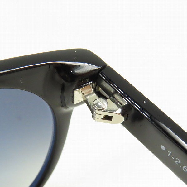 実際に弊社で買取させて頂いたTOM FORD/トムフォード Palmer サングラス/アイウェア TF522-Fの画像 4枚目