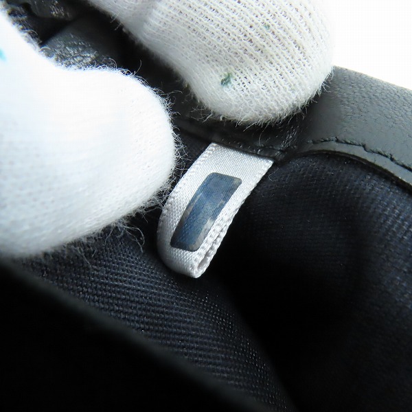 実際に弊社で買取させて頂いたJIMMY CHOO/ジミーチュウ スタースタッズ 二つ折り長財布の画像 6枚目