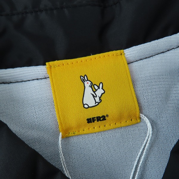 実際に弊社で買取させて頂いた(2)【未使用】FR2 × SNKRDUNK/エフアールツー × スニーカーダンク Angel Coach Jacket FRC2905/Lの画像 2枚目