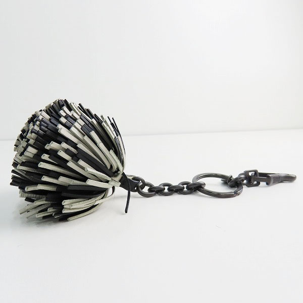 実際に弊社で買取させて頂いたBOTTEGA VENETA/ボッテガヴェネタ レザー キーホルダーの画像 3枚目