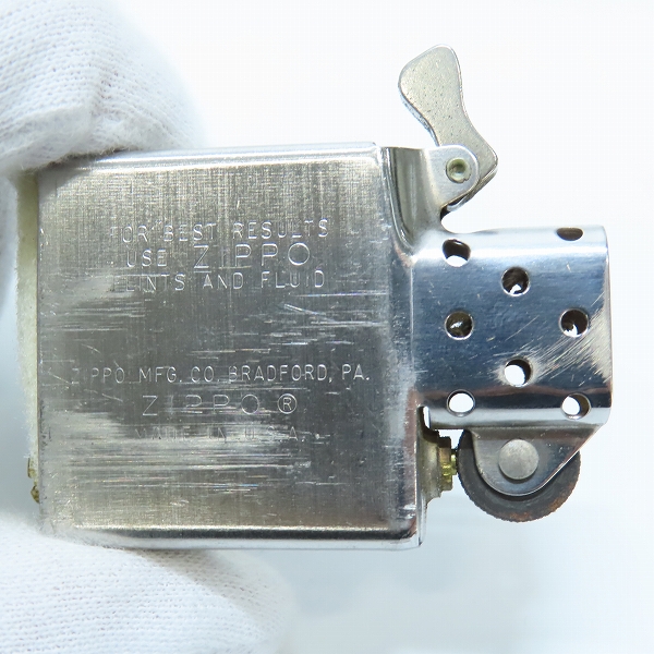 実際に弊社で買取させて頂いたZIPPO/ジッポー Ray-Ban/レイバン ヴィンテージ/1977年製の画像 5枚目