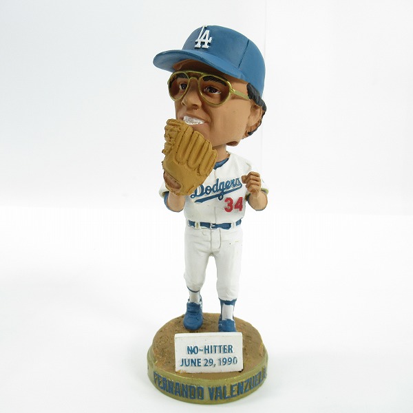 実際に弊社で買取させて頂いたロサンゼルス・ドジャース ドジャースタジアム 50周年 #34 フェルナンド・バレンズエラ ボブルヘッドフィギュア/首振り人形の画像 1枚目