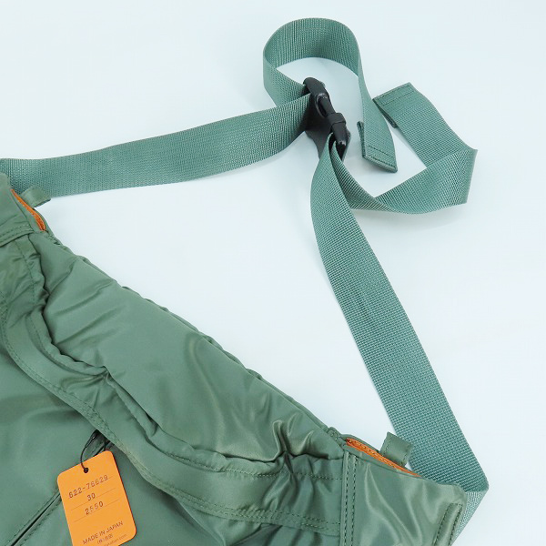 実際に弊社で買取させて頂いた(2)【未使用】PORTER/ポーター TANKER/タンカー WAIST BAG ウエストバッグ セージグリーン 622-76629の画像 3枚目
